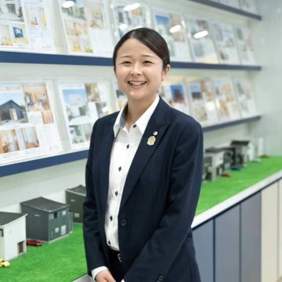 東山 奈菜美
